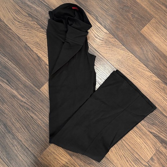 Black Spanx Workout Gym Pants - Picture 1 of 10